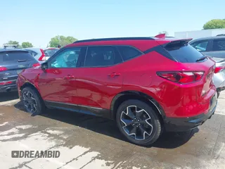 2022 Chevrolet Blazer RS z VIN 3GNKBERS7NS158265, wystawiony jako IAAI lot #42033744 z przebiegiem 60 893 mil mil oraz . Historia ofert i sprzedaży dostępna na DreamBid. Obrazek 14.