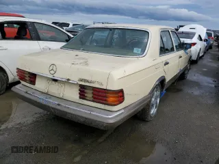 1982 Mercedes-Benz 300 with VIN WDBCB20A2CB029826, listed as a Copart auction lot 78964883 with 213,992 mi miles and Salvage Title. Bid and sale history available at carsss.com. Image 3.