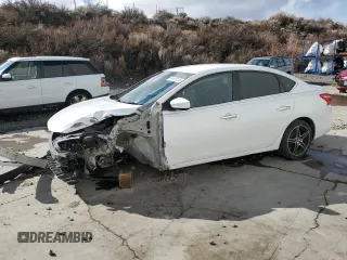 2016 Nissan Sentra S with VIN 3N1AB7AP1GL667131, listed as a Copart auction lot 44405135 with 172,591 mi miles and Salvage Title. Bid and sale history available at carsss.com. Image 1.