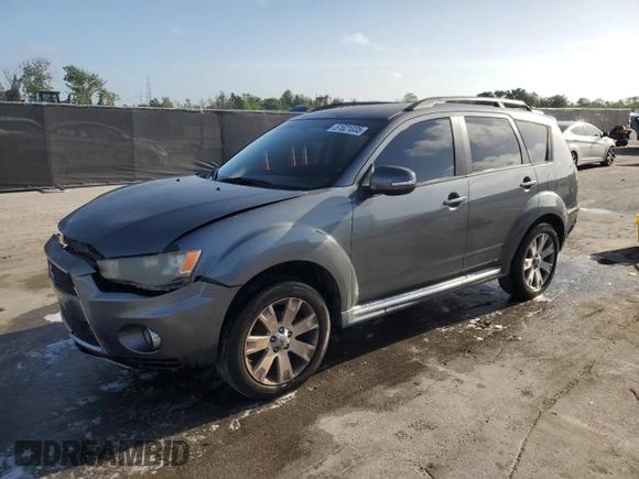 2010 Mitsubishi Outlander SE z VIN JA4AS3AW6AZ018626, wystawiony jako Copart lot #51621035 z przebiegiem 184 953 mil mil oraz Szkoda całkowita • Salvage title. Historia ofert i sprzedaży dostępna na DreamBid. Obrazek 1.