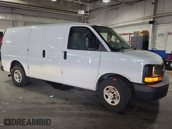 2015 Chevrolet Express Cargo with VIN 1GCWGFCF9F1167047, listed as a IAAI auction lot 42666478 with 169,647 mi miles and . Bid and sale history available at DreamBid. Image 52.