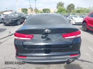 2018 Kia Optima S с VIN 5XXGT4L30JG267884, выставлен на аукционе IAAI как лот 42244678 с пробегом 82 453 миль миль и . История ставок и продаж доступна на DreamBid. Изображение 15.