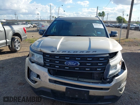 2017 Ford Explorer XLT with VIN 1FM5K7D82HGC04872, listed as a IAAI auction lot 40681891 with 87,480 mi miles and . Bid and sale history available at DreamBid. Image 12.