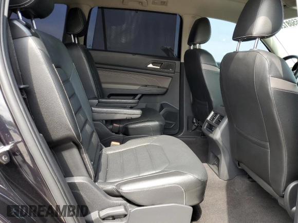 2022 Volkswagen Atlas SEL Premium R-Line with VIN 1V2FR2CAXNC532621, listed as a Copart auction lot 55081255 with 96,104 mi miles and Salvage title. Bid and sale history available at DreamBid. Image 11.