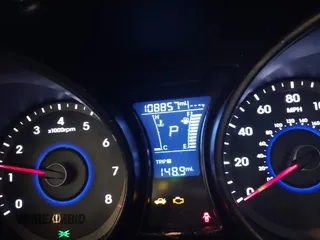 2017 Hyundai Veloster с VIN KMHTC6AD7HU318559, выставлен на аукционе IAAI как лот 42576707 с пробегом 108 857 миль миль и . История ставок и продаж доступна на DreamBid. Изображение 7.