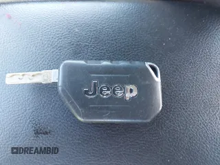 2018 Jeep Wrangler Unlimited Sport S z VIN 1C4HJXDG8JW287876, wystawiony jako IAAI lot #41990385 z przebiegiem 43 420 mil mil oraz . Historia ofert i sprzedaży dostępna na DreamBid. Obrazek 11.