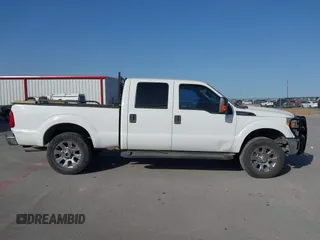2014 Ford F-250 XL z VIN 1FT7W2B6XEEA73803, wystawiony jako IAAI lot #40960544 z przebiegiem 249 208 mil mil oraz . Historia ofert i sprzedaży dostępna na DreamBid. Obrazek 13.