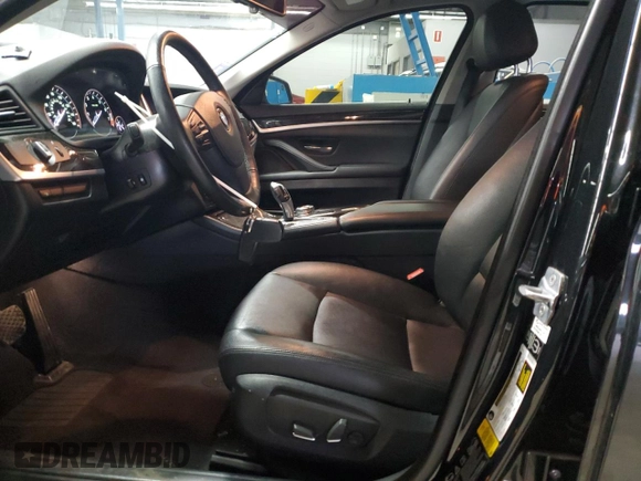 2014 BMW 5 Series 535i xDrive with VIN WBA5B3C50ED530166, listed as a Copart auction lot 55648005 with 112,803 mi miles and Clean Title. Bid and sale history available at carsss.com. Image 7.