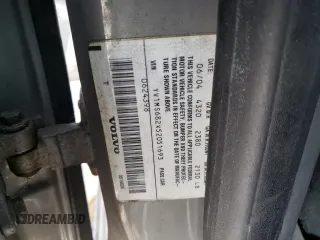 2005 Volvo S40 with VIN YV1MS682X52051693, listed as a Copart auction lot 43822795 with 215,406 mi miles and Salvage Title. Bid and sale history available at carsss.com. Image 12.