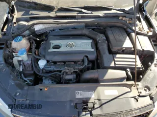 2013 Volkswagen Jetta GLI Autobahn z VIN 3VW4A7AJ0DM221810, wystawiony jako Copart lot #48561895 z przebiegiem 132 921 mil mil oraz Szkoda całkowita • Salvage title. Historia ofert i sprzedaży dostępna na DreamBid. Obrazek 11.