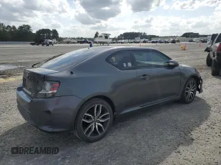 2016 Scion tC z VIN JTKJF5C78GJ019806, wystawiony jako Copart lot #51933685 z przebiegiem 152 395 mil mil oraz Szkody całkowita. Historia ofert i sprzedaży dostępna na DreamBid. Obrazek 3.