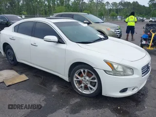 2013 Nissan Maxima S with VIN 1N4AA5AP5DC816187, listed as a IAAI auction lot 42092038 with 158,079 mi miles and . Bid and sale history available at DreamBid. Image 1.