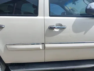 2008 Chevrolet Tahoe LTZ with VIN 1GNFK13078R190092, listed as a IAAI auction lot 41690795 with 147,041 mi miles and . Bid and sale history available at DreamBid. Image 12.