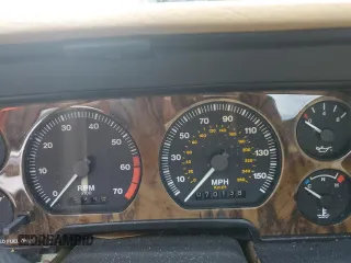 1995 Jaguar XJS with VIN SAJNX2747SC196723, listed as a Copart auction lot 74147364 with 70,138 mi miles and Salvage Title. Bid and sale history available at carsss.com. Image 9.