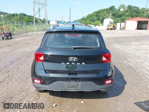 2022 Hyundai Venue SEL z VIN KMHRC8A32NU194242, wystawiony jako IAAI lot #42542113 z przebiegiem 22 869 mil mil oraz . Historia ofert i sprzedaży dostępna na DreamBid. Obrazek 16.