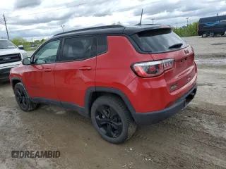 2018 Jeep Compass Altitude z VIN 3C4NJDBB5JT479268, wystawiony jako Copart lot #55450655 z przebiegiem 78 039 mil mil oraz Szkoda całkowita • Salvage title. Historia ofert i sprzedaży dostępna na DreamBid. Obrazek 2.