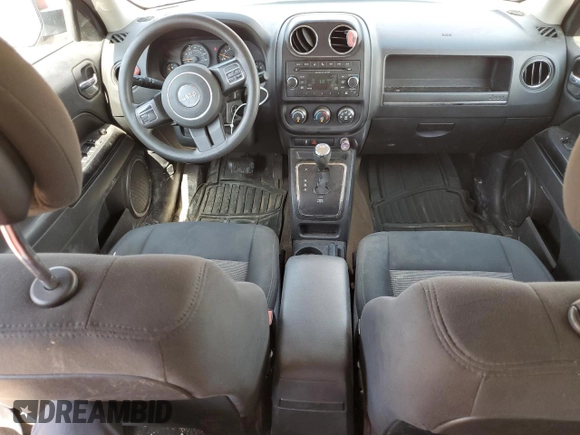 2014 Jeep Patriot Sport with VIN 1C4NJPBA8ED722947, listed as a Copart auction lot 71288624 with 143,883 mi miles and Salvage title. Bid and sale history available at DreamBid. Image 8.