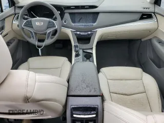 2018 Cadillac XT5 Premium Luxury FWD z VIN 1GYKNERS5JZ127703, wystawiony jako Copart lot #58315215 z przebiegiem Nie podano mil oraz Szkoda całkowita • Salvage title. Historia ofert i sprzedaży dostępna na DreamBid. Obrazek 8.