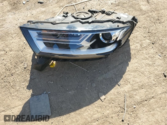 2017 Audi Q7 Premium with VIN WA1AHAF71HD044773, listed as a Copart auction lot 76678044 with 95,722 mi miles and Salvage title. Bid and sale history available at DreamBid. Image 13.