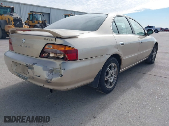 2000 Acura TL with VIN 19UUA5664YA052956, listed as a IAAI auction lot 41614847 with 225,861 mi miles. Bid and sale history available at carsss.com. Image 4.