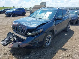 2020 Jeep Cherokee Altitude with VIN 1C4PJMLX7LD636746, listed as a IAAI auction lot 42271942 with 54,435 mi miles and . Bid and sale history available at DreamBid. Image 17.