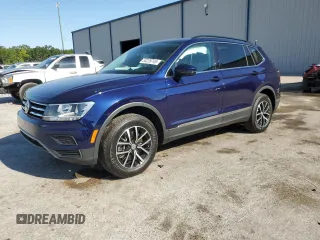 2021 Volkswagen Tiguan SE z VIN 3VV3B7AXXMM041798, wystawiony jako Copart lot #53239745 z przebiegiem 51 446 mil mil oraz Szkoda całkowita • Salvage title. Historia ofert i sprzedaży dostępna na DreamBid. Obrazek 1.