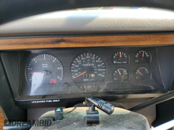 1994 Dodge Dakota z VIN 1B7GG23X3RW126913, wystawiony jako Copart lot #69046074 z przebiegiem 308 676 mil mil oraz Szkoda całkowita • Salvage title. Historia ofert i sprzedaży dostępna na DreamBid. Obrazek 9.