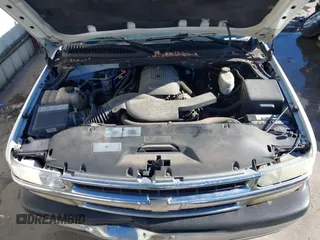 2005 Chevrolet Suburban LT with VIN 1GNEC16Z55J106137, listed as a IAAI auction lot 41235825 with 231,042 mi miles and . Bid and sale history available at DreamBid. Image 10.