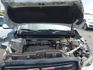 2019 GMC Acadia SLE with VIN 1GKKNKLA2KZ180403, listed as a IAAI auction lot 41723072 with 85,933 mi miles. Bid and sale history available at carsss.com. Image 10.