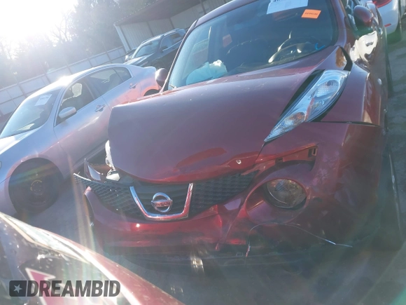 2011 Nissan Juke SL with VIN JN8AF5MR6BT021630, listed as a IAAI auction lot 40977169 with 83,909 mi miles. Bid and sale history available at carsss.com. Image 12.