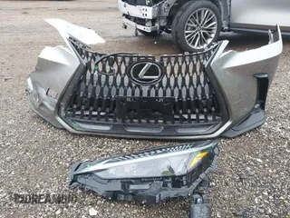 2025 Lexus NX 350h Premium z VIN JTJGKCEZ2S2054535, wystawiony jako IAAI lot #42300774 z przebiegiem 2 612 mil mil oraz . Historia ofert i sprzedaży dostępna na DreamBid. Obrazek 12.