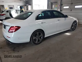 2018 Mercedes-Benz E 300 with VIN WDDZF4JB5JA331431, listed as a IAAI auction lot 42117564 with 64,356 mi miles and . Bid and sale history available at DreamBid. Image 4.
