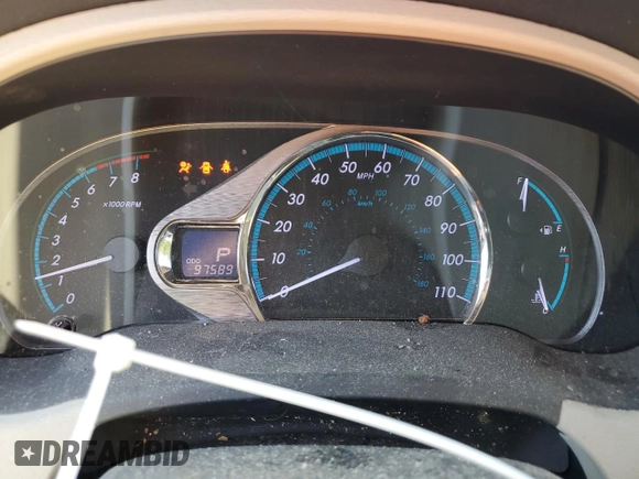 2011 Toyota Sienna XLE z VIN 5TDDK3DC9BS008017, wystawiony jako Copart lot #63872035 z przebiegiem 97 589 mil mil oraz Szkoda całkowita • Salvage title. Historia ofert i sprzedaży dostępna na DreamBid. Obrazek 9.