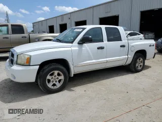 2005 Dodge Dakota SLT with VIN 1D7HW48N15S366026, listed as a Copart auction lot 52297795 with 66,824 mi miles and Clean Title. Bid and sale history available at carsss.com. Image 1.