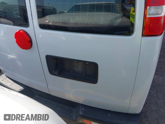 2014 Chevrolet Express Cargo with VIN 1GCSGAFX2E1156590, listed as a IAAI auction lot 42740427 with 351,114 mi miles and . Bid and sale history available at DreamBid. Image 19.