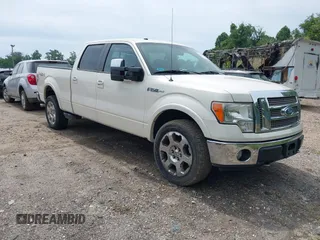 2009 Ford F-150 XL z VIN 1FTPW14V19FB19582, wystawiony jako IAAI lot #42354741 z przebiegiem 132 074 mil mil oraz . Historia ofert i sprzedaży dostępna na DreamBid. Obrazek 1.