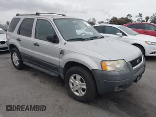 2003 Ford Escape XLT Popular with VIN 1FMYU03173KB87978, listed as a IAAI auction lot 42044018 with 116,483 mi miles. Bid and sale history available at carsss.com. Image 1.