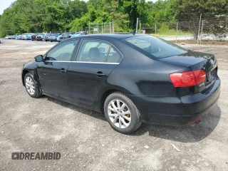 2013 Volkswagen Jetta SE with VIN 3VWDP7AJ8DM360632, listed as a Copart auction lot 57238425 with 133,972 mi miles and Salvage title. Bid and sale history available at DreamBid. Image 2.