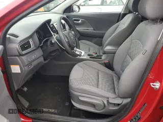 2018 Kia Niro LX with VIN KNDCB3LC1J5153943, listed as a Copart auction lot 49508495 with 135,598 mi miles and Salvage Title. Bid and sale history available at carsss.com. Image 7.
