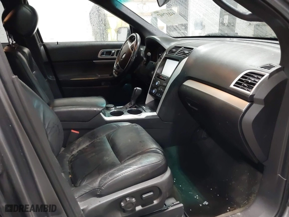2014 Ford Explorer XLT with VIN 1FM5K8D80EGA10763, listed as a IAAI auction lot 41817947 with 178,536 mi miles. Bid and sale history available at carsss.com. Image 5.