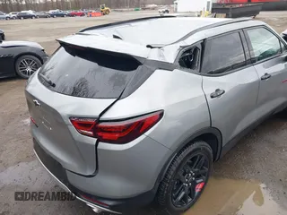 2024 Chevrolet Blazer LT с VIN 3GNKBJR49RS180008, выставлен на аукционе IAAI как лот 41739457 с пробегом 6 508 миль миль и . История ставок и продаж доступна на DreamBid. Изображение 6.