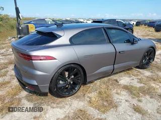 2024 Jaguar I-PACE R-Dynamic HSE with VIN SADHM2S12R1634818, listed as a IAAI auction lot 40531501 with 1 mi miles. Bid and sale history available at carsss.com. Image 4.