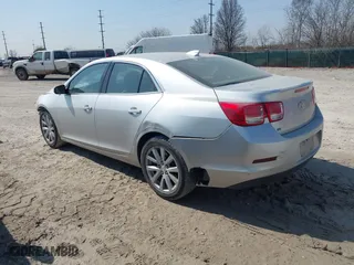 2015 Chevrolet Malibu LT with VIN 1G11D5SL1FF220792, listed as a IAAI auction lot 41776916 with 205,623 mi miles. Bid and sale history available at carsss.com. Image 3.
