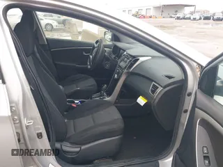 2016 Hyundai Elantra z VIN KMHD35LH7GU323094, wystawiony jako IAAI lot #42425725 z przebiegiem Nie podano mil oraz . Historia ofert i sprzedaży dostępna na DreamBid. Obrazek 5.