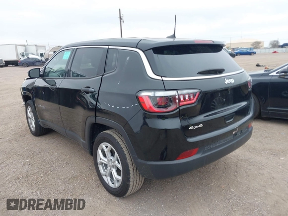 2024 Jeep Compass Sport с VIN 3C4NJDAN9RT105303, выставлен на аукционе IAAI как лот 41554518 с пробегом 10 798 миль миль и . История ставок и продаж доступна на DreamBid. Изображение 3.