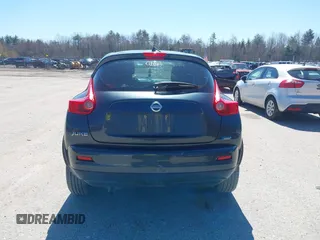 2013 Nissan Juke S with VIN JN8AF5MR2DT220192, listed as a IAAI auction lot 42114431 with 200,651 mi miles. Bid and sale history available at carsss.com. Image 15.