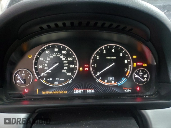 2013 BMW 5 Series 550i xDrive with VIN WBAFU9C59DDY70691, listed as a Copart auction lot 87702305 with 225,677 mi miles and Salvage Title. Bid and sale history available at carsss.com. Image 9.