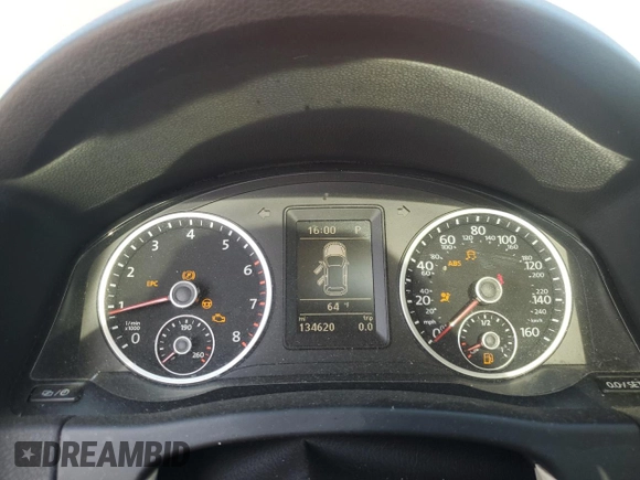 2014 Volkswagen Tiguan SE with VIN WVGAV3AX9EW038118, listed as a Copart auction lot 56329625 with 134,620 mi miles and Salvage title. Bid and sale history available at DreamBid. Image 9.
