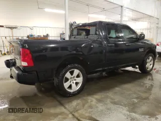 2016 Ram 1500 Tradesman z VIN 1C6RR7FMXGS265417, wystawiony jako Copart lot #57781284 z przebiegiem 135 766 mil mil oraz Szkoda całkowita • Salvage title. Historia ofert i sprzedaży dostępna na DreamBid. Obrazek 3.