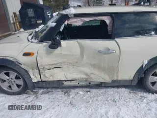2019 MINI Hardtop Cooper with VIN WMWXP5C52K2H31051, listed as a IAAI auction lot 41555750 with 20,848 mi miles and . Bid and sale history available at DreamBid. Image 6.